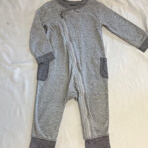 Cat & Jack - Grey Kids Footie/Romper/Jumpsuit one piece outfit